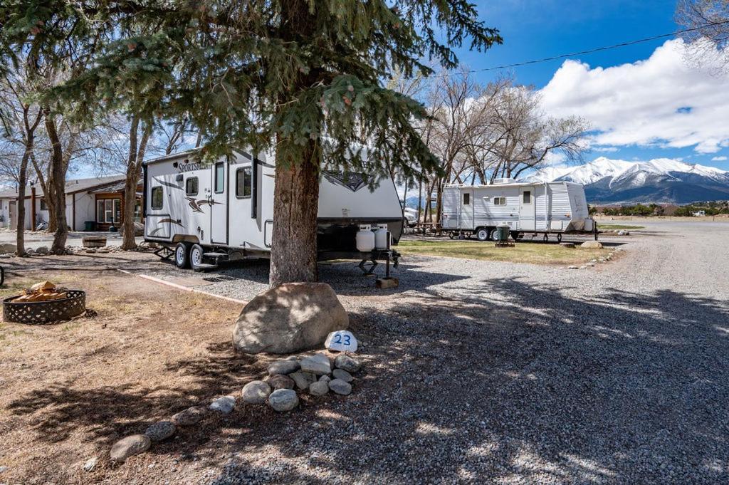 Hotel Snowy Peaks Rv Park Buena Vista Pokoj fotografie